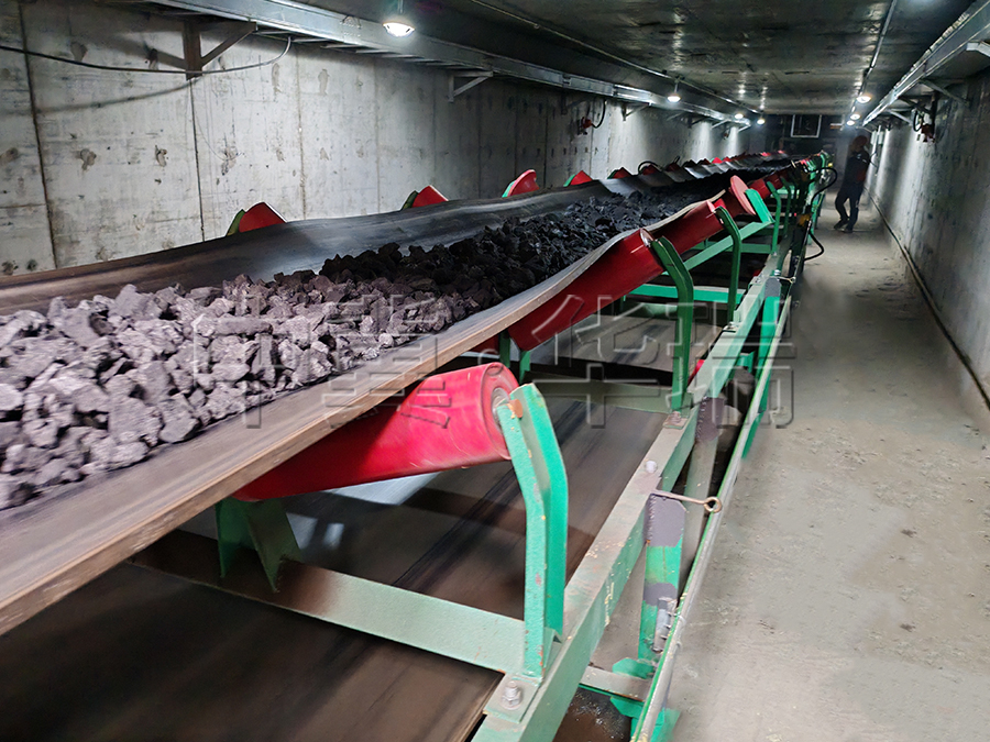 山西平遥客户皮带机现场